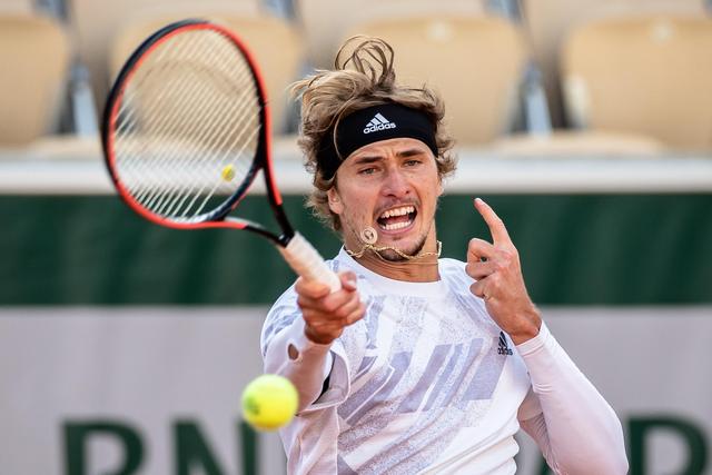 克服了防守 克服了防守