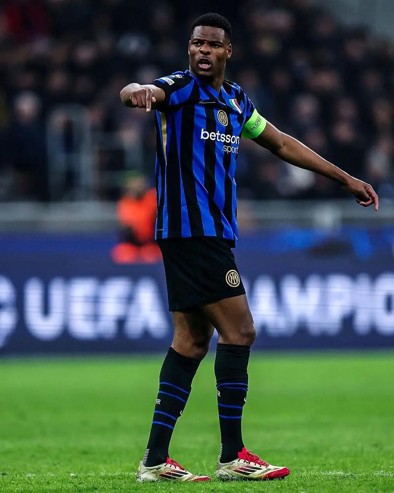 占得先手 占得先手